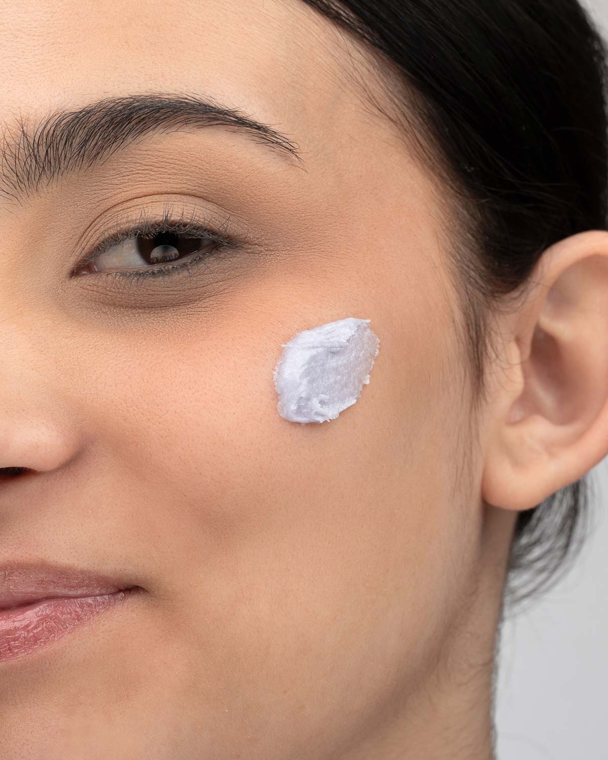 Cream Regulatory Founder with 5% Niacinamide + Majime Bio Apple/Matcha 3%