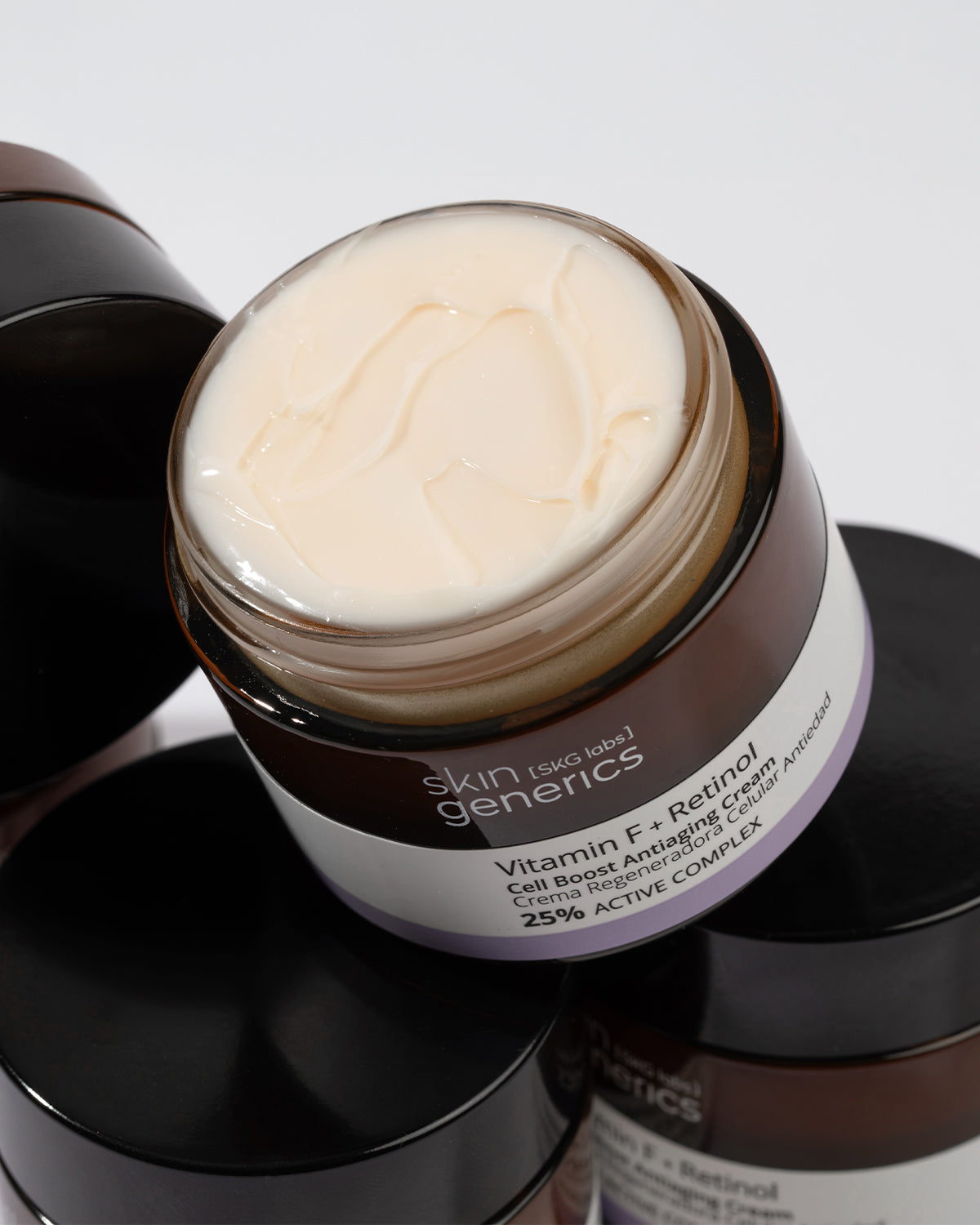 Crema Regeneradora Celular con Vitamina F + Retinol
