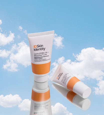 Crema multivitaminas iluminadora reparadora