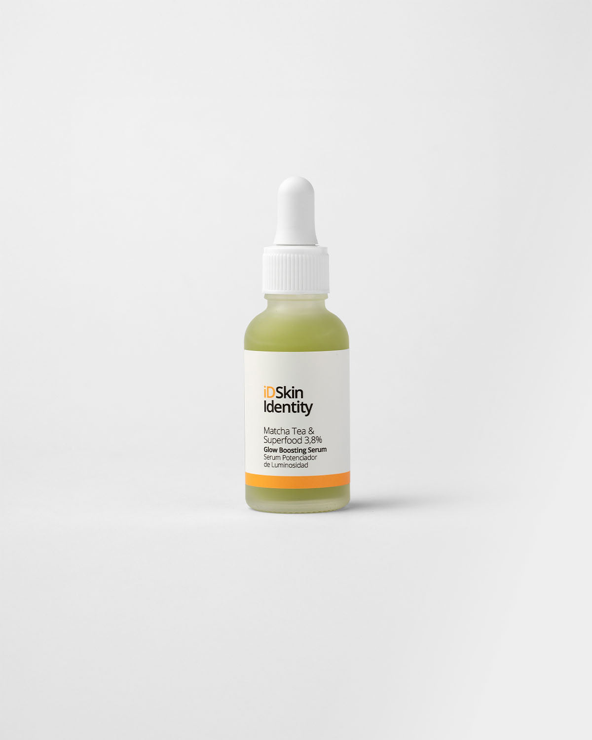 Illuminating serum with matcha + superfood tea* 3.8%