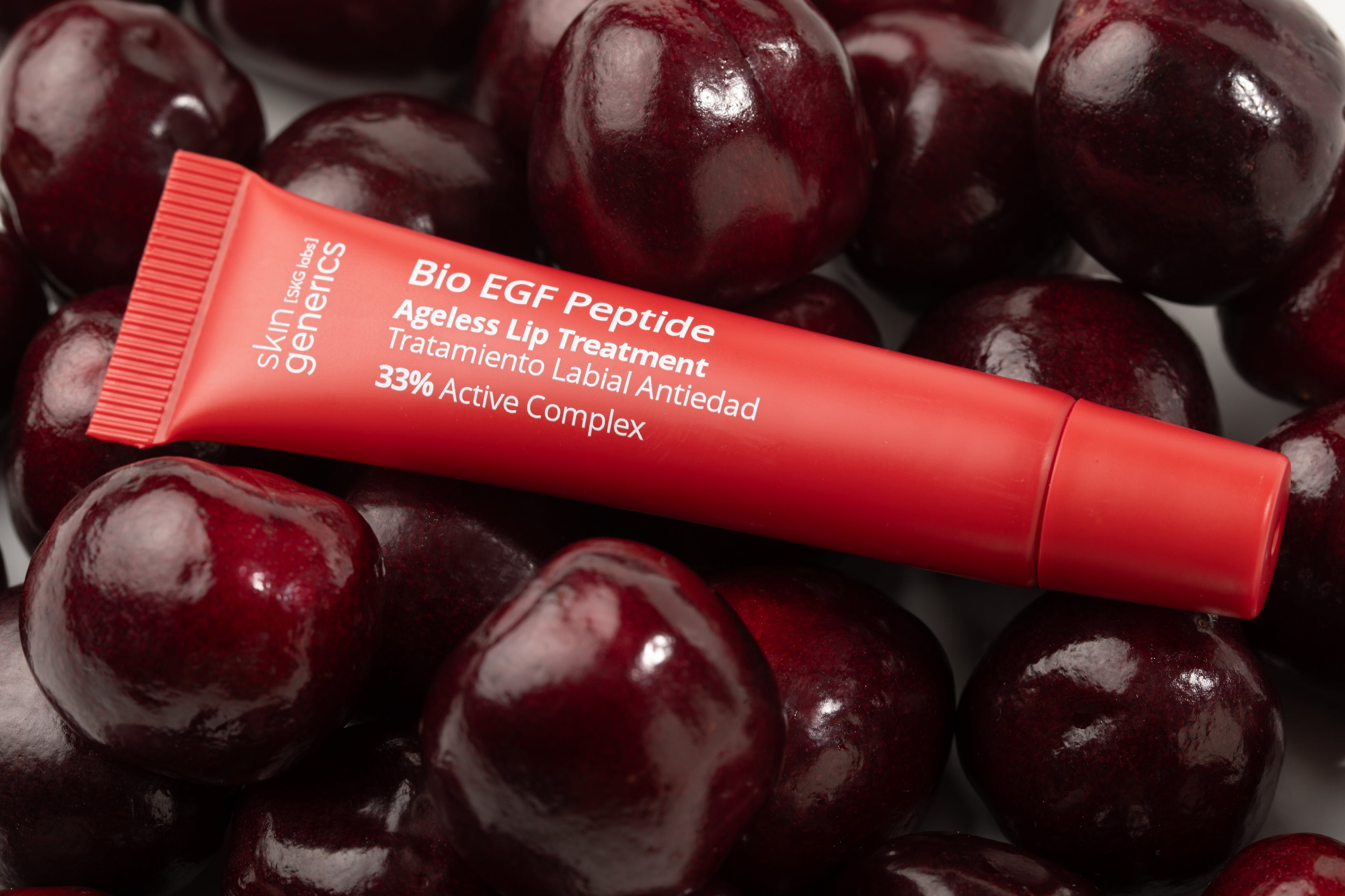 Lip treatment with Peptides