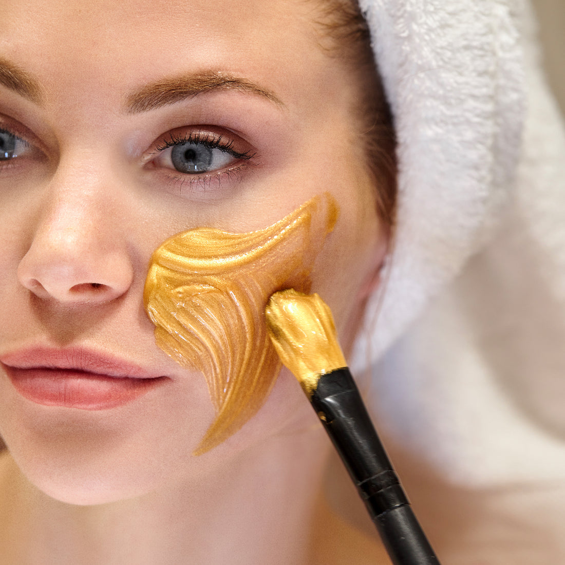 Mascarilla Iluminadora Efecto Lifting Estimuladora de Colágeno